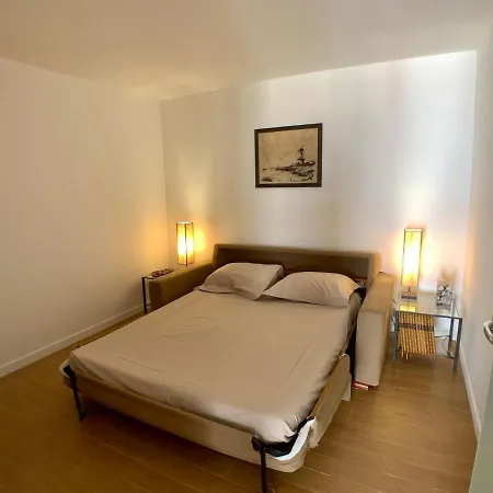 Villa Moderne à Beausoleil *